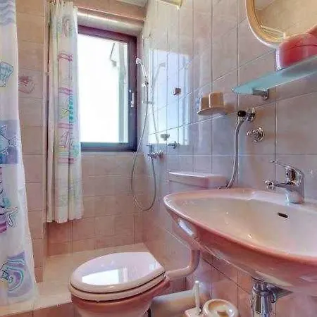 Apartment In 14848 Mali Losinj
